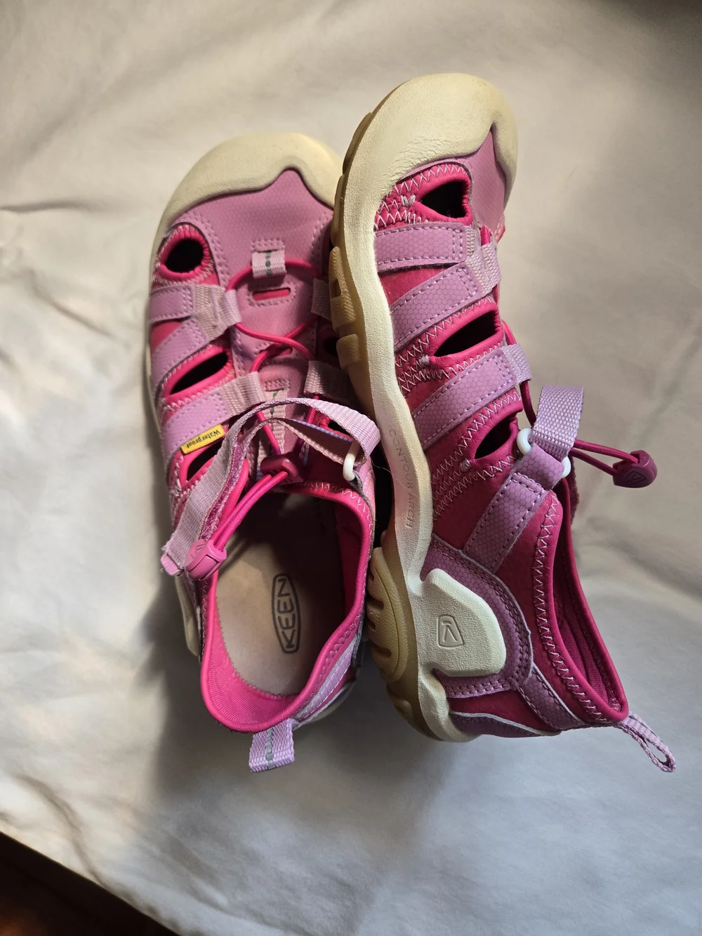 Keen Knotch Creek Sandals Girl's Pink Shoes Size 4